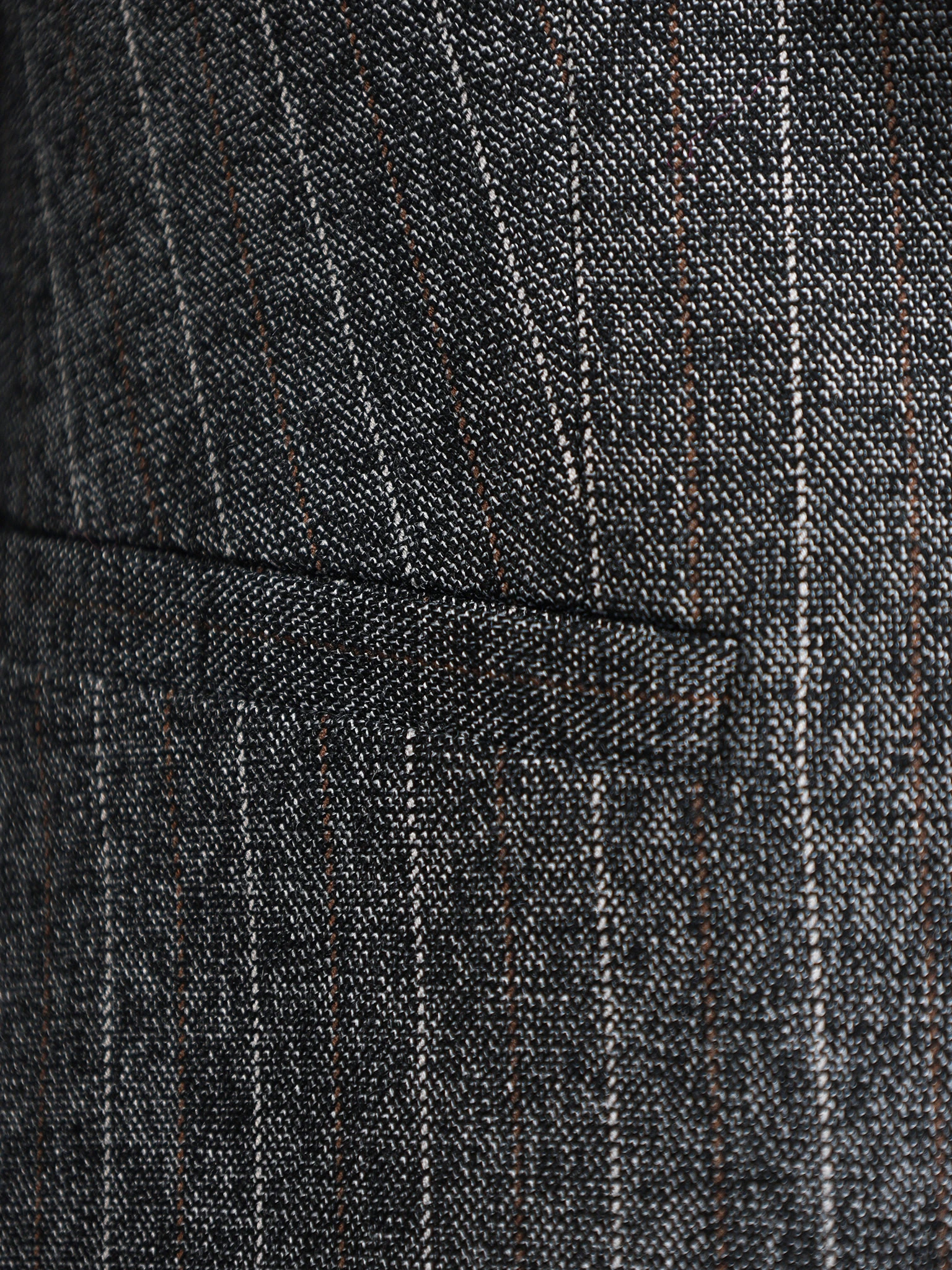 Пиджак однобортный темно-серого цвета в полоску